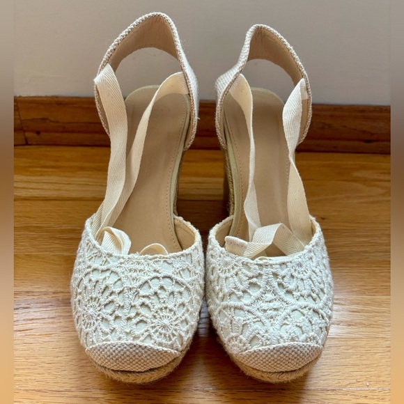 2/$20 - Wild Diva Lounge Lace Espadrille Wedge Sandals, Size 7 | Ivory/Cream - Picture 2 of 9